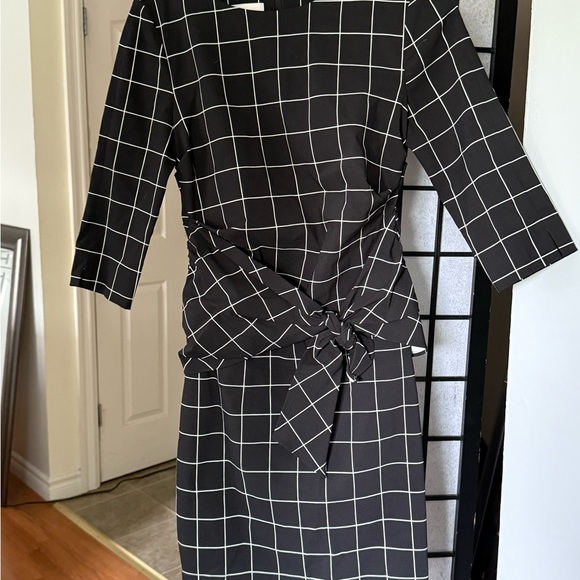 Sara Campbell Black and White 3/4 Sleeve Sheath Dress, SZ 4 - Picture 12 of 13